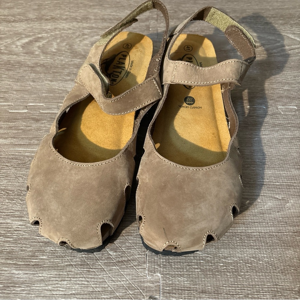 Plakton Amy Sandal Size 10 NEW